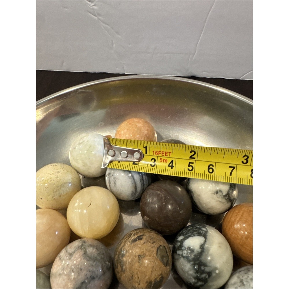 Lot of 19 1 inch polished stones - Picture 3 of 3